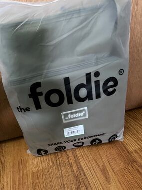 The Foldie Foldable Travel Bag — Gray